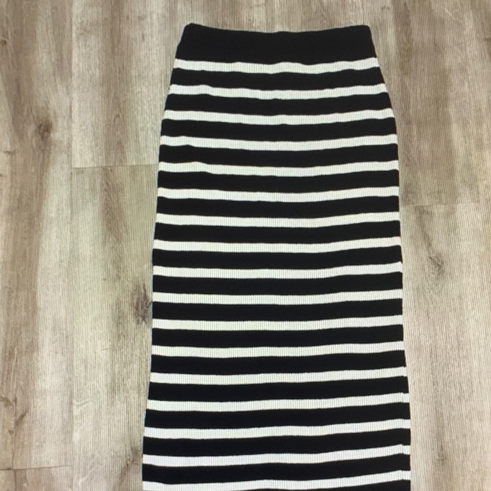 Monteau Black and White Striped Maxi Skirt